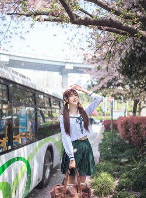 粪作猎人香格里拉_4K免费观看